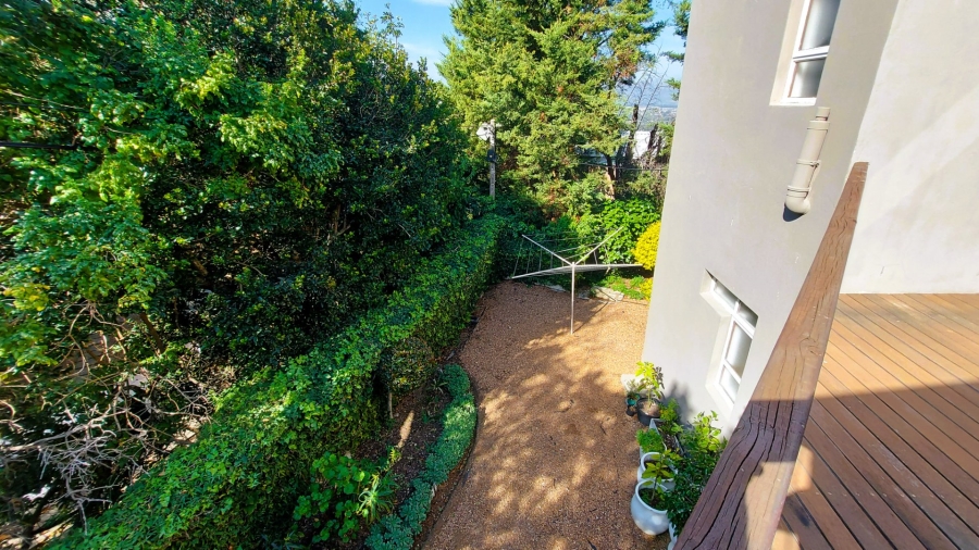 9 Bedroom Property for Sale in Montclair Western Cape